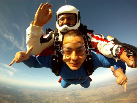 Salto de páraquedas Tandem a 4200 metros